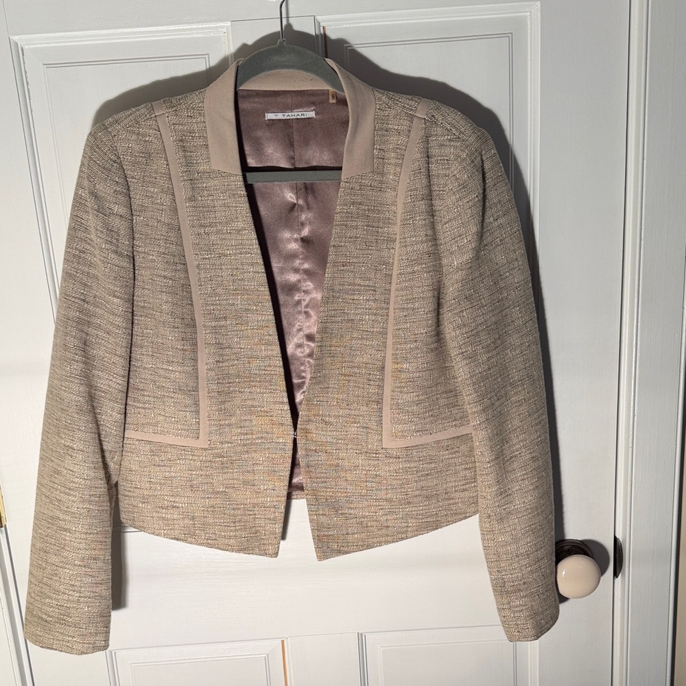 Tahari Beige Textured Blazer Size 12